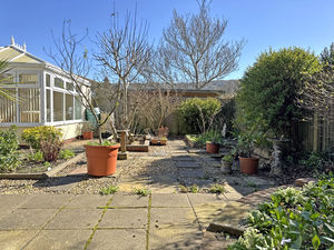 Photo 9- click for photo gallery